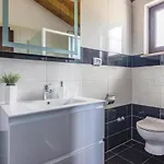 Lovely In With Jacuzzi * Bibici